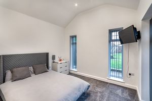 Photo 10- click for photo gallery